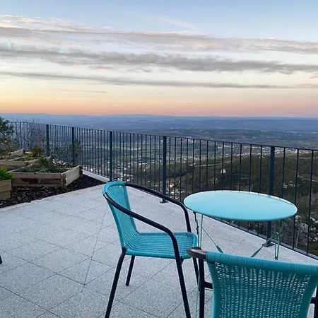 Casas Do Pastor Gasthuis Seia