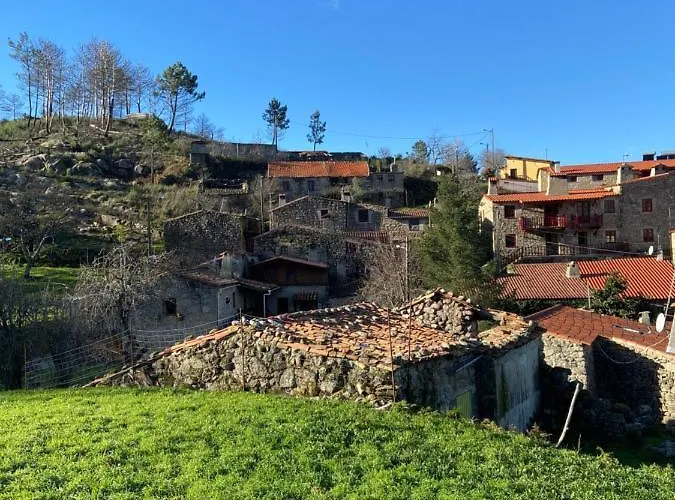 Casa de hóspedes Casas Do Pastor 3*