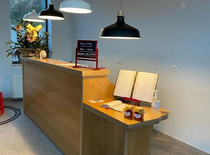 Casas Do Pastor Seia