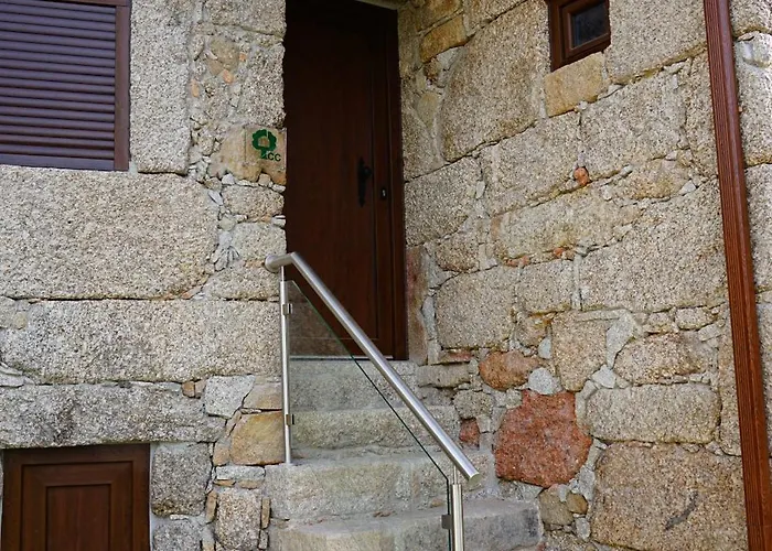 Casas Do Pastor 3* Seia